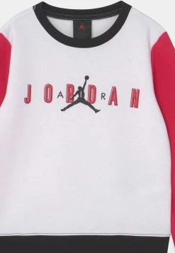 Jordan Soldes En Ligne AIR SET - Survêtement vêtements basket-ball enfant -Jordan Soldes Boutique 0f0723e40a684fe69fe4e46753ed4dda