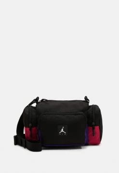 Jordan JAN ALL GROUNDS CONVERTIBLE CROSSBODY BAG - Sac bandouliÚre Prix Allégé sacs basket-ball homme