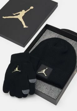 Prix Avantageux Jordan JUMPMAN PATCH BEANIE SET UNISEX - Gants accessoires basket-ball -Jordan Soldes Boutique 5278c1ef25274ce7b7885c67181235cd