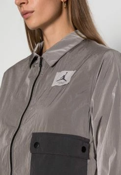 Petit Prix Jordan ESSEN WOVEN - Veste légère vestes col à revers femme -Jordan Soldes Boutique 5900315807ed4142bc7c088b431f5869