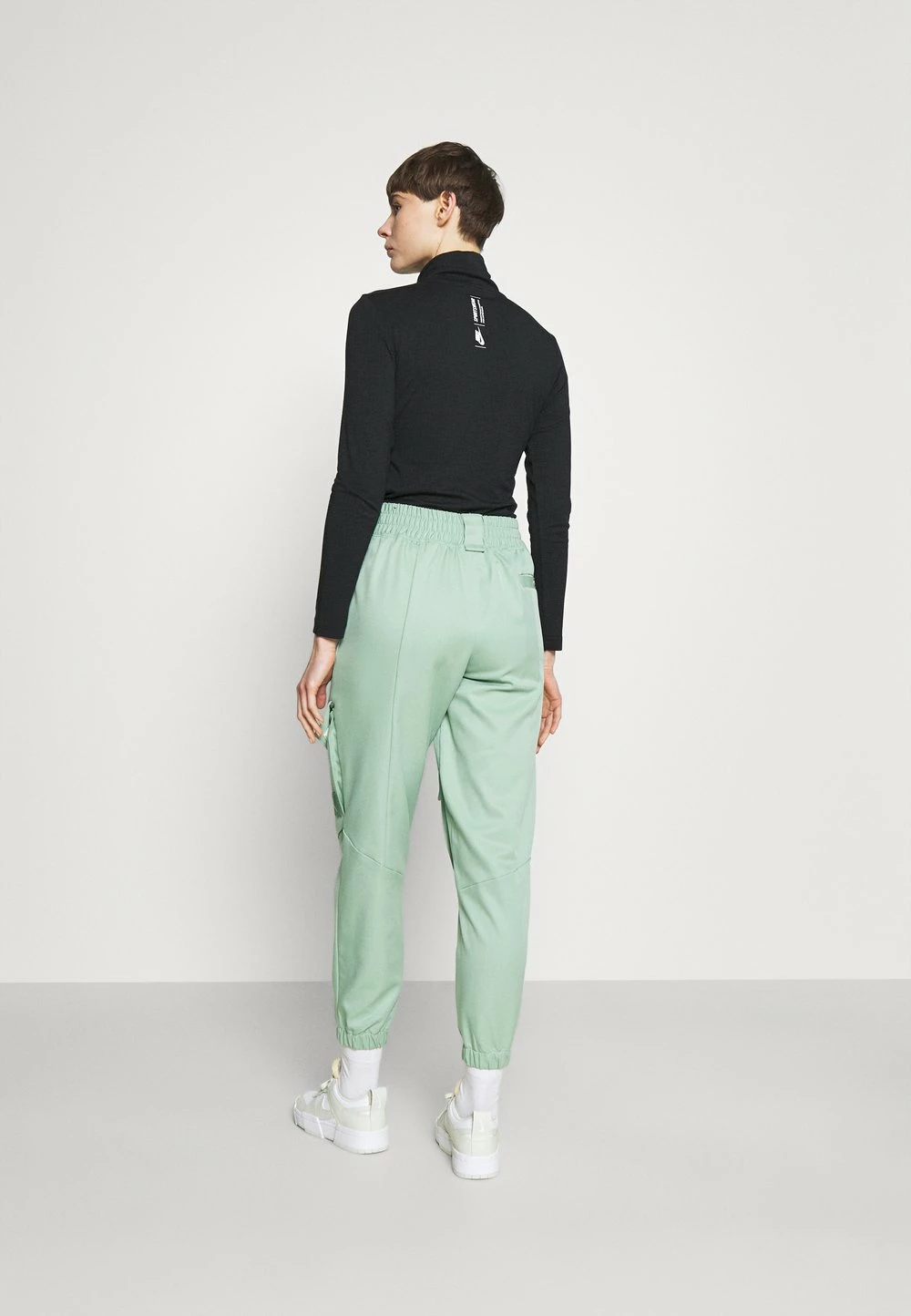 Jordan 50% Off De Vente ESSEN UTILITY PANT - Pantalon cargo pantalons haute femme 5 Jordan 50% Off De Vente ESSEN UTILITY PANT - Pantalon cargo pantalons haute femme – Image 3