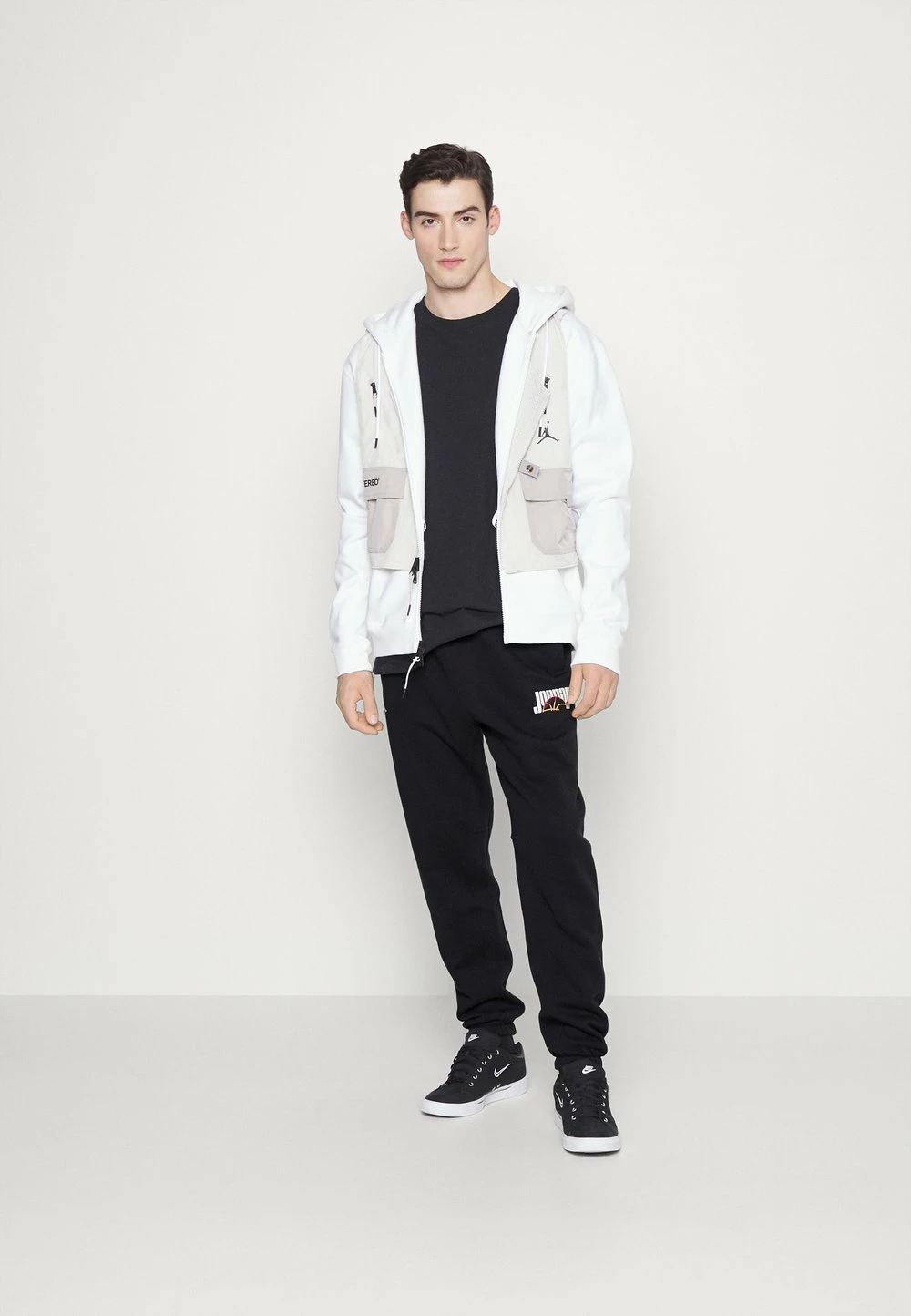 Jordan PANT - Pantalon de survêtement 50% Off De Vente pantalons haute homme 4 Jordan PANT - Pantalon de survêtement 50% Off De Vente pantalons haute homme – Image 2