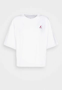 Jordan ESSENTIAL BOXY TEE - T-shirt imprimé Haute Qualité t-shirts et tops col rond femme -Jordan Soldes Boutique 8e577eaa5741499d850cf8369356287c