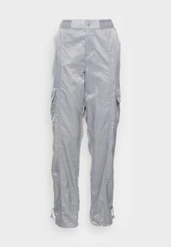 Jordan Garantie De Qualité 100% HER UTILITY PANT CORE - Pantalon cargo pantalons haute femme 11 Jordan Garantie De Qualité 100% HER UTILITY PANT CORE - Pantalon cargo pantalons haute femme -Jordan Soldes Boutique 8f1318c40556481c81440a42cf466823