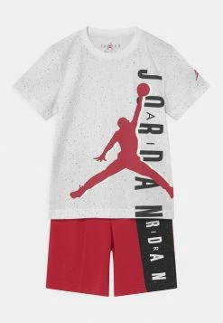 Bas Prix Jordan BIG VERT SET - T-shirt imprimé vêtements basket-ball enfant