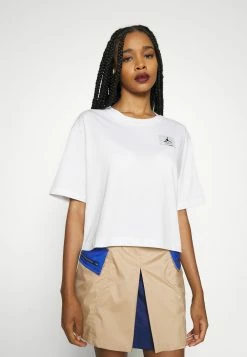 Vendre Jordan ESSEN BOXY TEE - T-shirt basique t-shirts et tops col rond femme