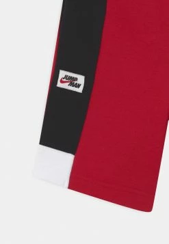 Jordan Prix De Rêve JUMPMAN BY NIKE - Short de sport vêtements basket-ball enfant -Jordan Soldes Boutique cabe8b13b1df4a3085ac70b2aadf4053