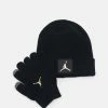 Prix Avantageux Jordan JUMPMAN PATCH BEANIE SET UNISEX - Gants accessoires basket-ball -Jordan Soldes Boutique d9b4b3492d5b4e2e8a24b304596b2eed