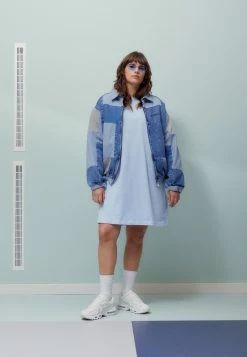 Jordan ESSEN DRESS - Robe en jersey Marchandise de première qualité robes col rond femme