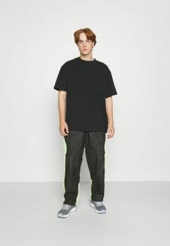 Jordan TRACK PANT - Pantalon de survêtement Bon Rapport Coût-Efficacité pantalons normale homme -Jordan Soldes Boutique f45e05d796824928a059051f5b98e2f8